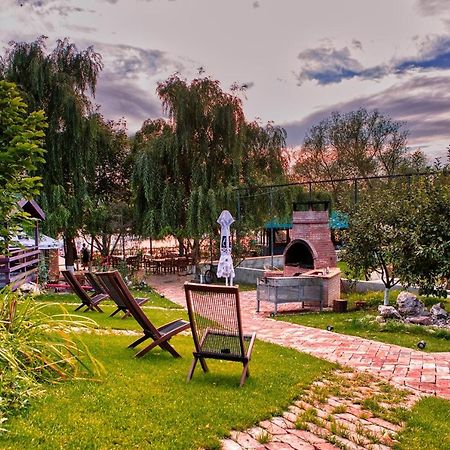 Enpi Lake Resort Iasi Eksteriør bilde