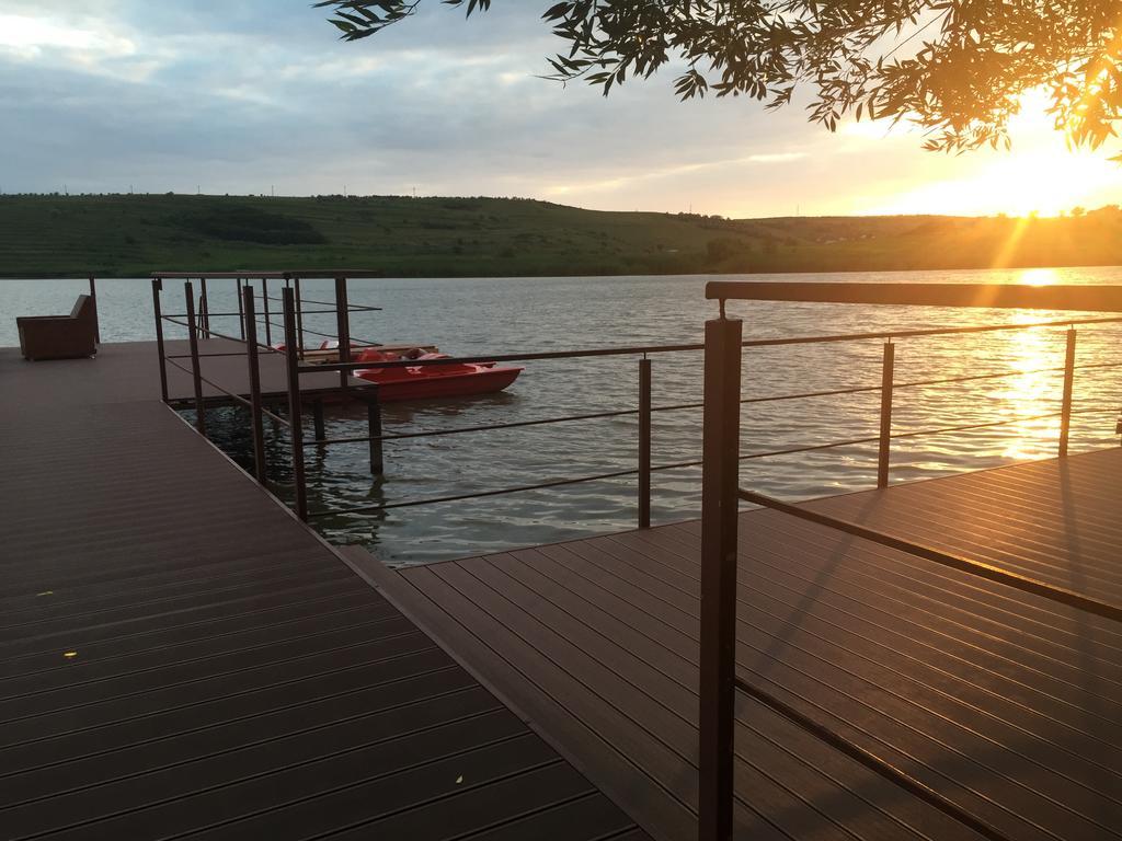 Enpi Lake Resort Iasi Eksteriør bilde