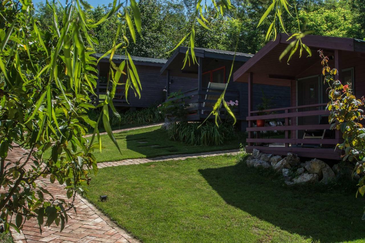 Enpi Lake Resort Iasi Eksteriør bilde
